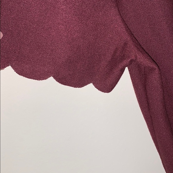 Burgundy top - Picture 2 of 3